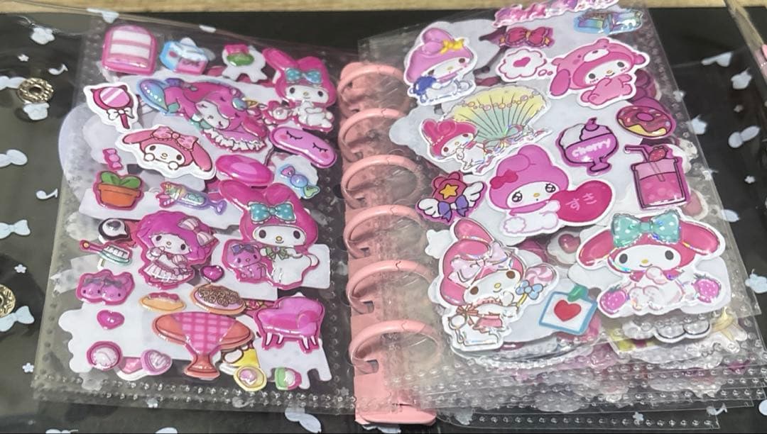 シール帳完成品　マイメロケース