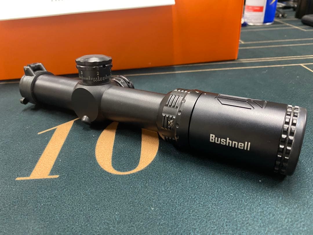 実物　ブッシュネル ショートスコープ AR OPTICS 1-4x24mm