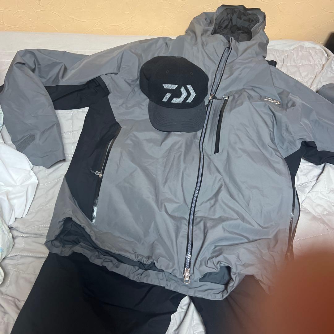 ダイワGORE-TEX フィッシングスーツ 2XL キャップ付き