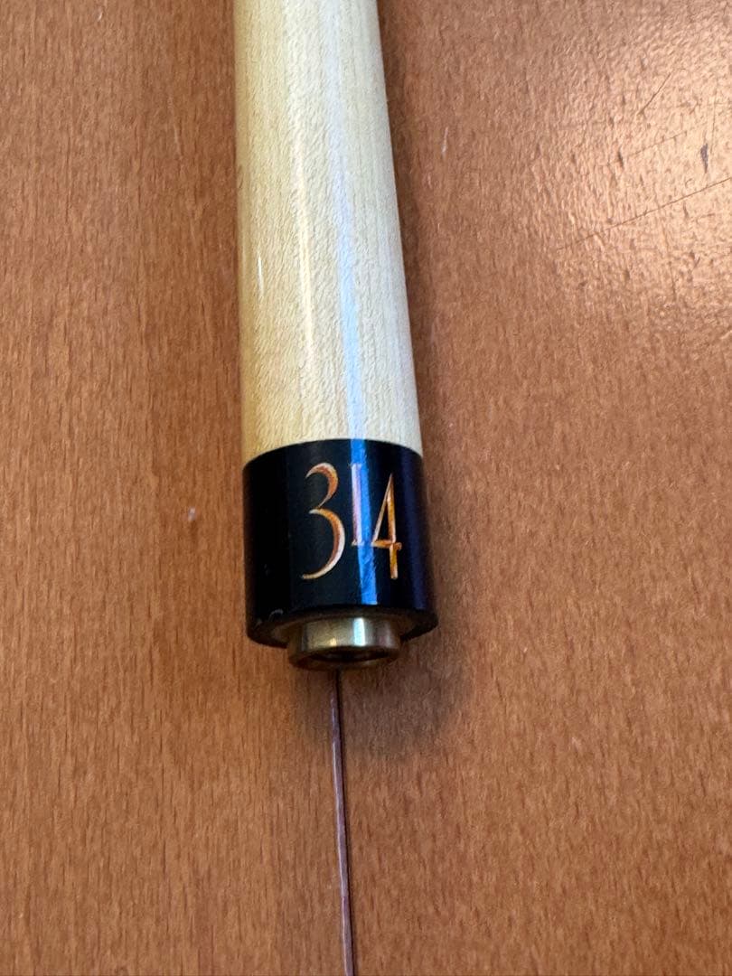 Predator 314 ビリヤードキュー 黒と白のコンビネーション （2本）