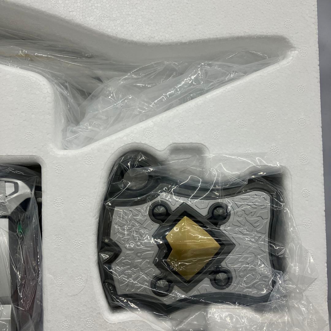 HF3058 CSM カリスラウザー＆カリスアロー