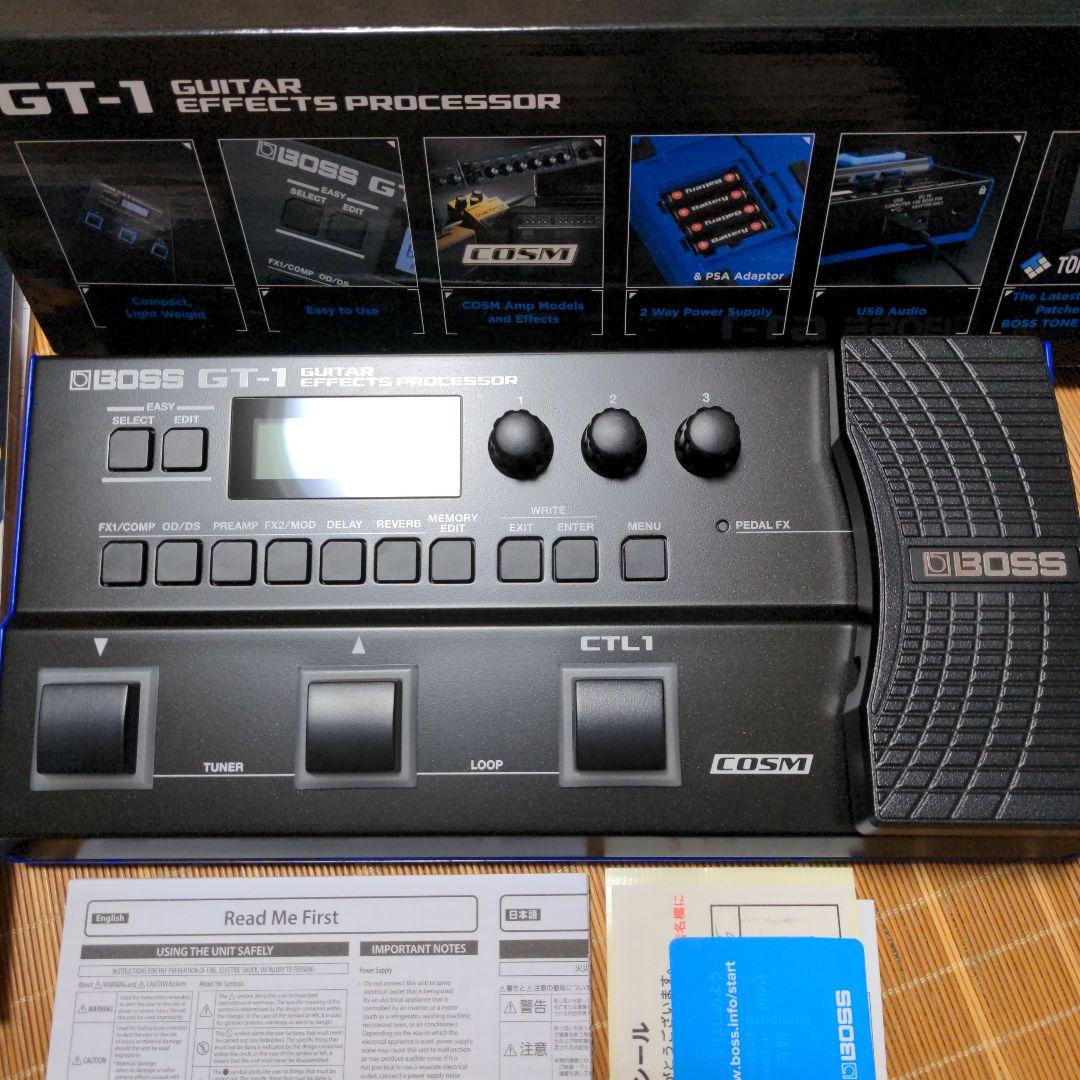 BOSS GT-1 ギターエフェクター　教本、純正アダプター付き