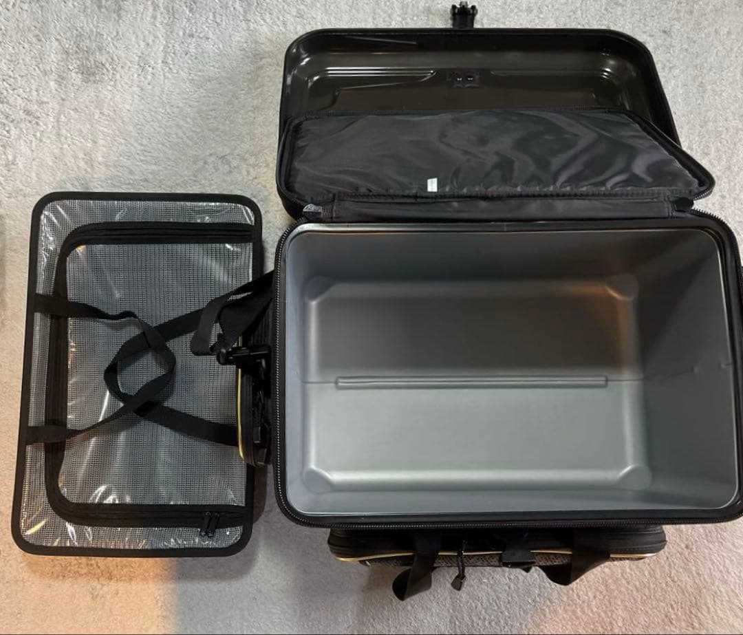 ダイワト ーナメント クールバッグ 38シルバー