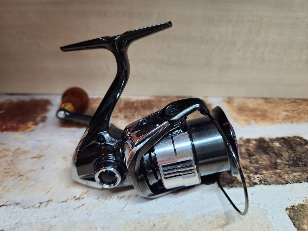 シマノ　23ヴァンキッシュ C3000MHG