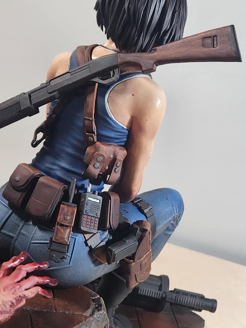 ジル・バレンタインガレージキット塗装済み完成品