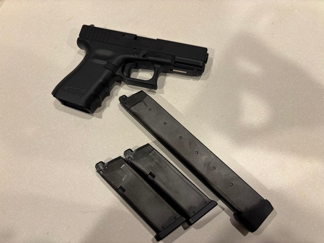 東京マルイ　グロック19 gen4 ガスブロ