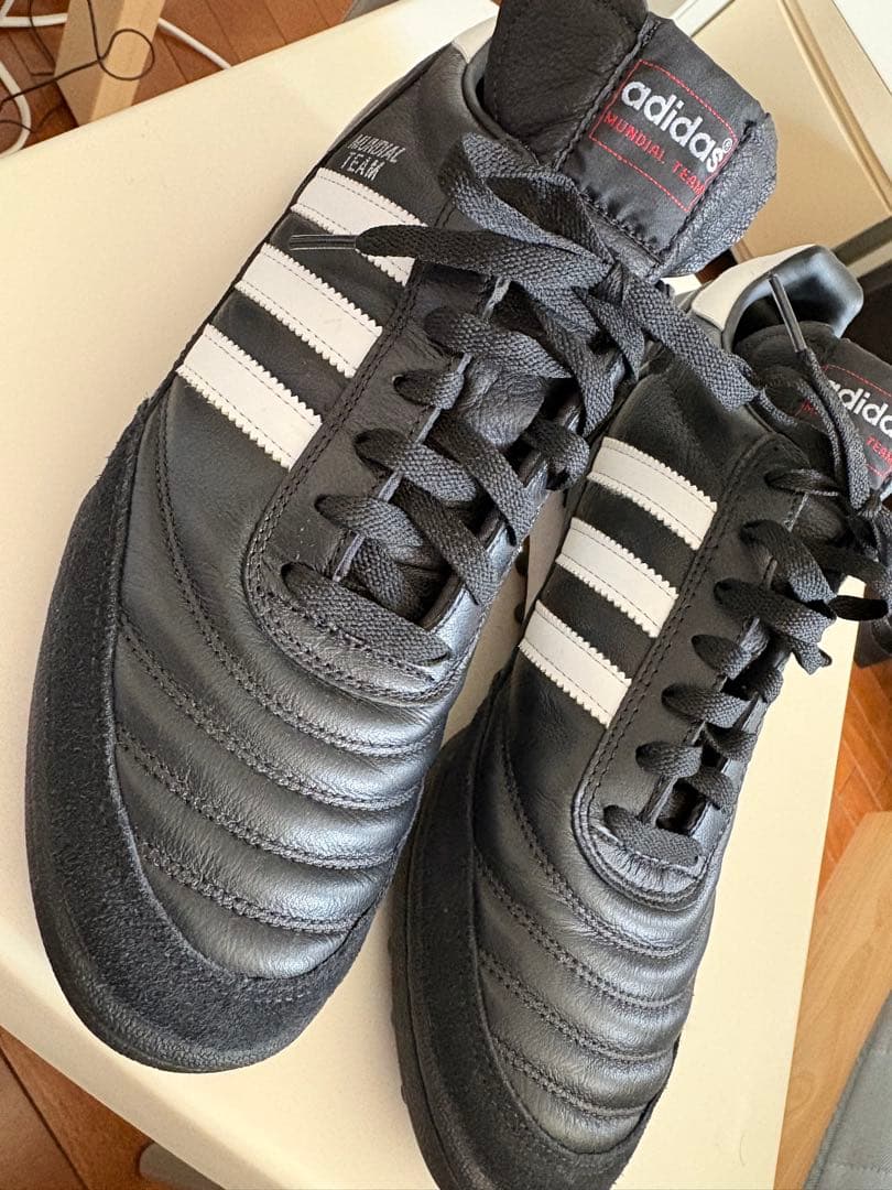 adidas Mundial Team JP28.5 公園で散歩のみ。美品です。