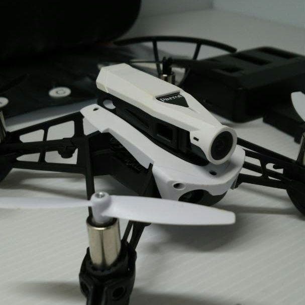 ドローン Parrot Mambo FPV 専用ケースセット