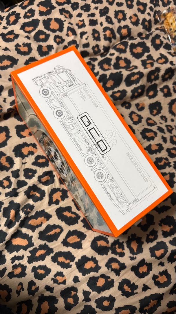 Liberty Walk トラックモデル ホワイト