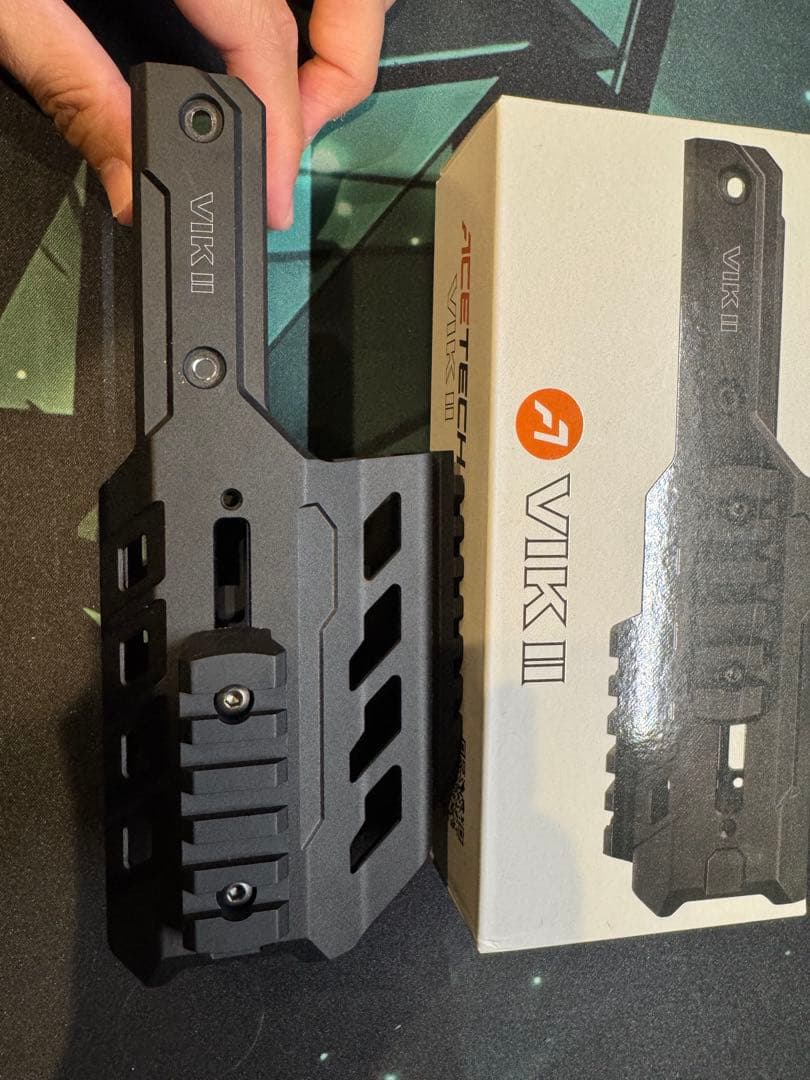 クライタック　クリスベクター　 サイレンサー　ハンドガード　グリップ