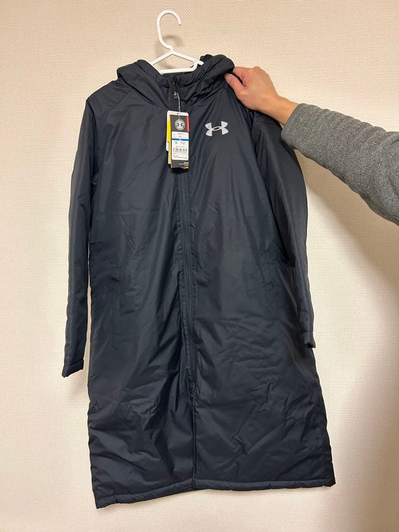 Under Armour 新品未使用　ベンチコート YXL 新品タグ付き