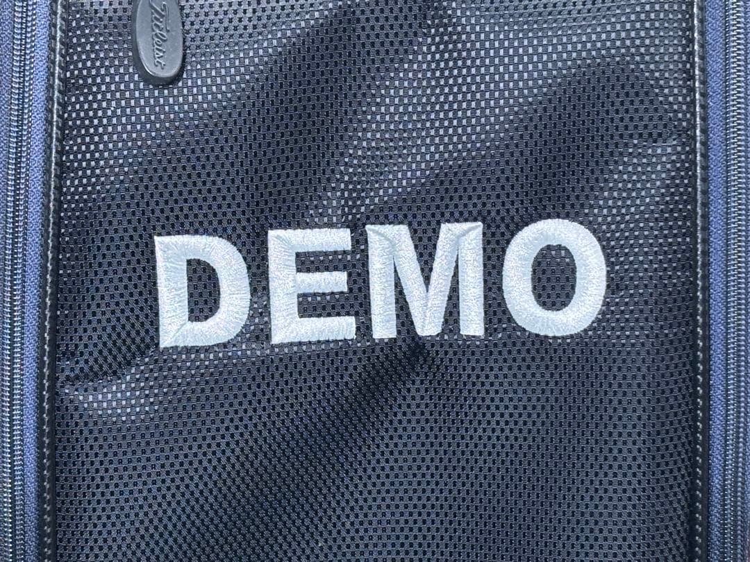 ※DEMO タイトリスト　キャディバッグ　内径8.5インチ　2.8kg