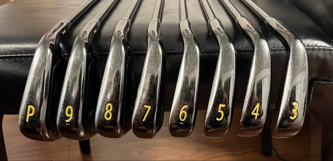 【期間限定値引き】タイトリスト　AP3 ブラックアイアン　カラーカスタム