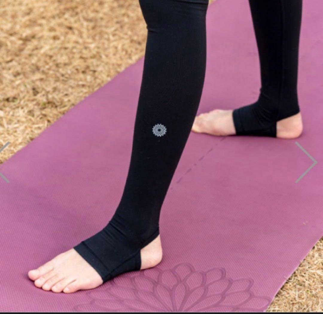 イージーヨガ easyoga トレンカレギンス M