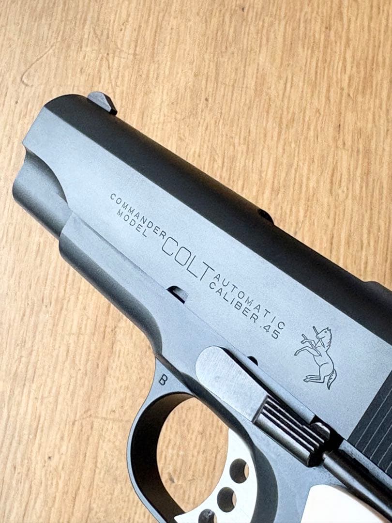 WA コマンダー ガンブラック 黒染め アルタモント グリップ