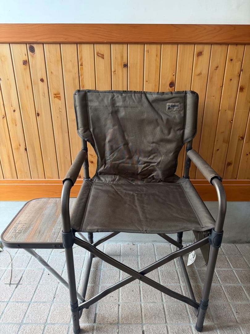 折りたたみキッチンテーブルと折りたたみチェアのセットAlpine