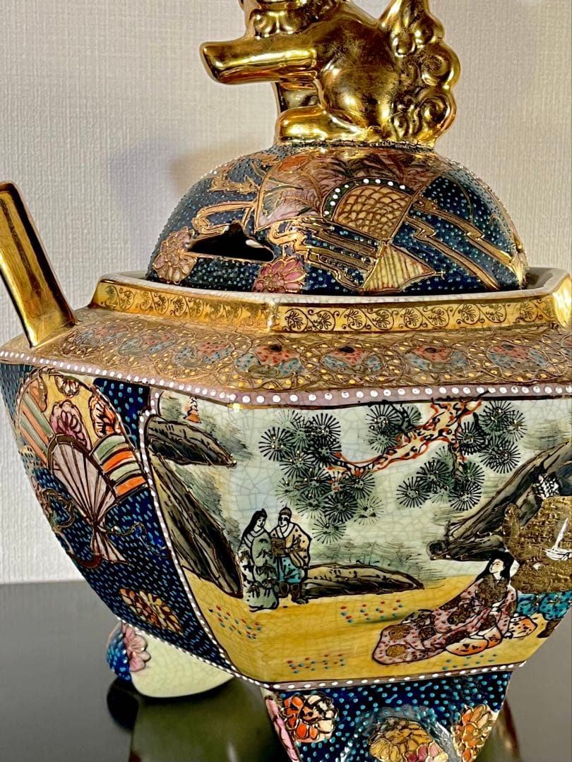 【薩摩焼 特大三足香炉】金爛手 花詰図 金獅子 陶磁器 美術品 香炉 逸品 希少