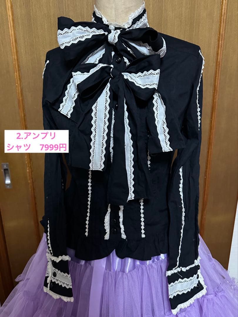 ハチワレ　ちいかわ水族館　アクリルスタンド