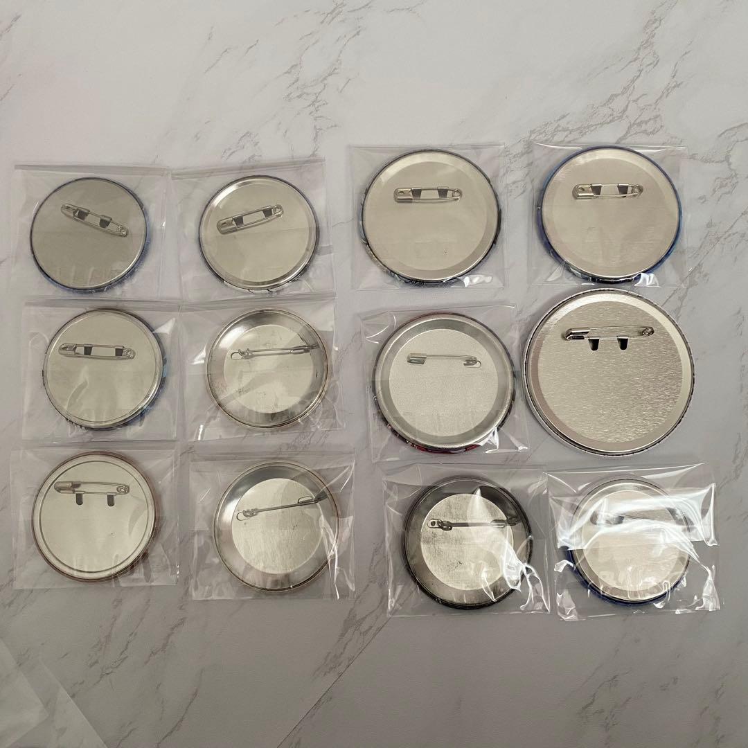 遊戯王デュエルモンスターズ　海馬瀬人　青眼の白龍　缶バッジ　セット