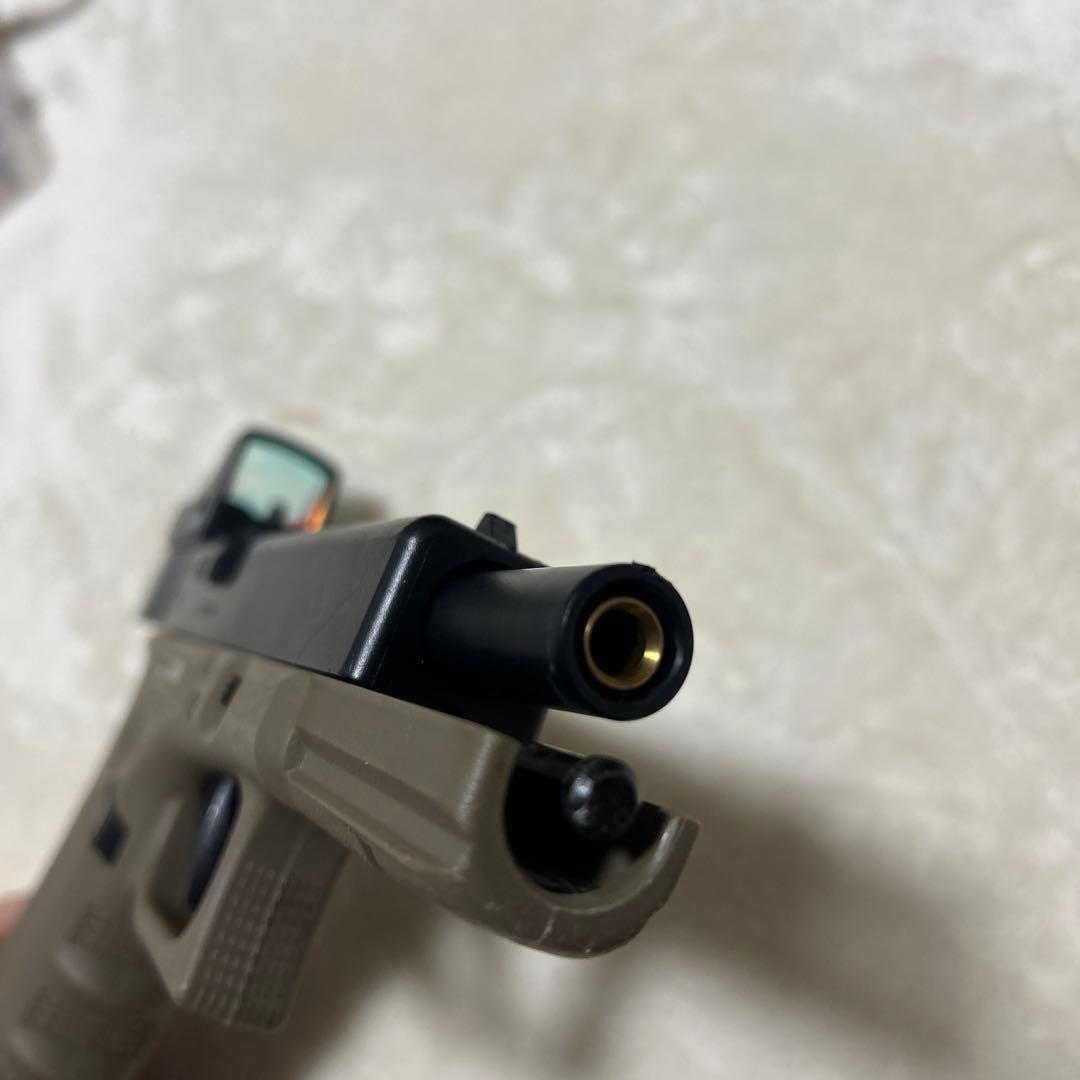 東京マルイ　グロック 22