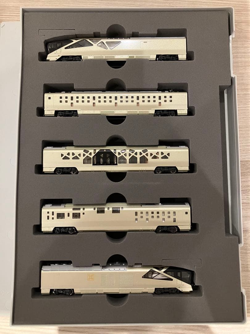 TOMIX 98307 98308 E001系 TRAIN SUITE 四季島