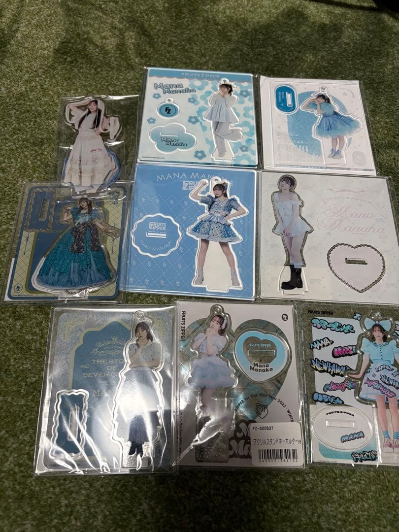 真中まな　アクスタ　おまけ付き！