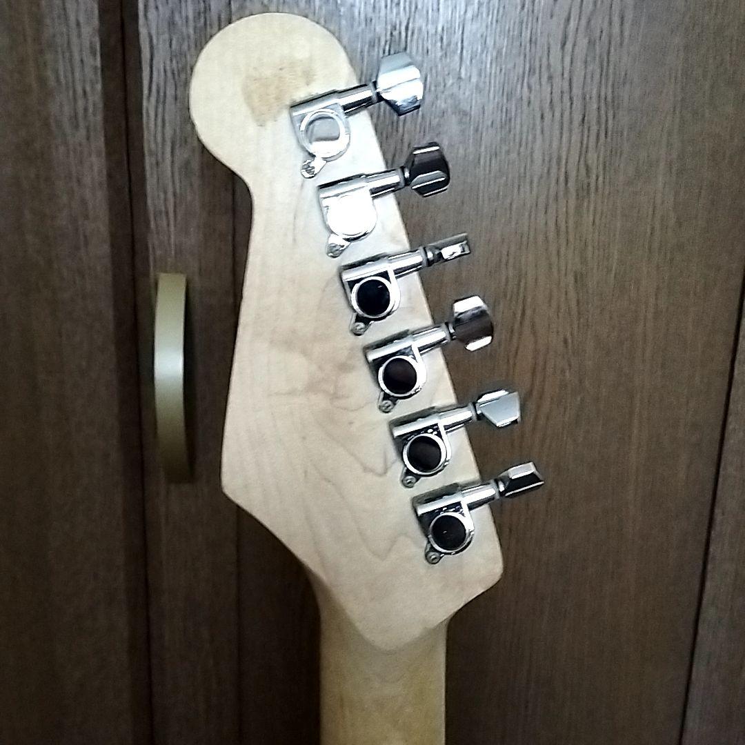 SELDER　エレキギター　ストラトタイプ　SSH