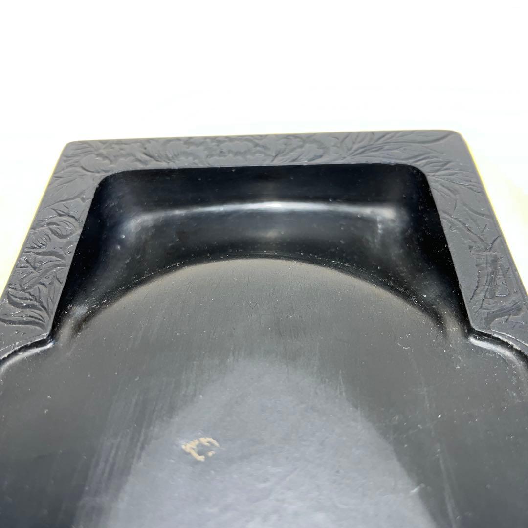 ⭕️端渓硯　牡丹彫刻美しい　硯陰を削り彫り