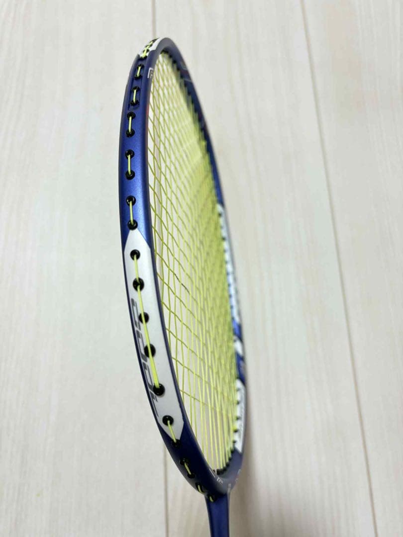 YONEX DUORA 10LCW 3UG5 バドミントンラケット 青/赤