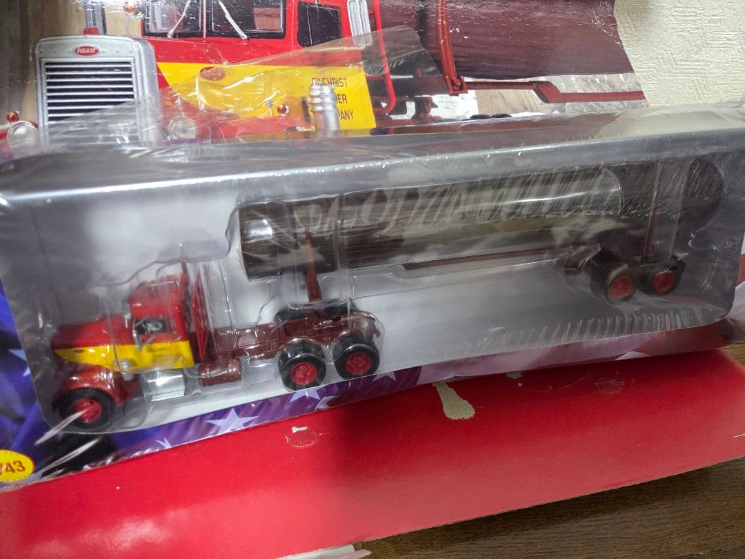 1/43 Peterbilt 281 ピータービルト 材木運搬トレーラー