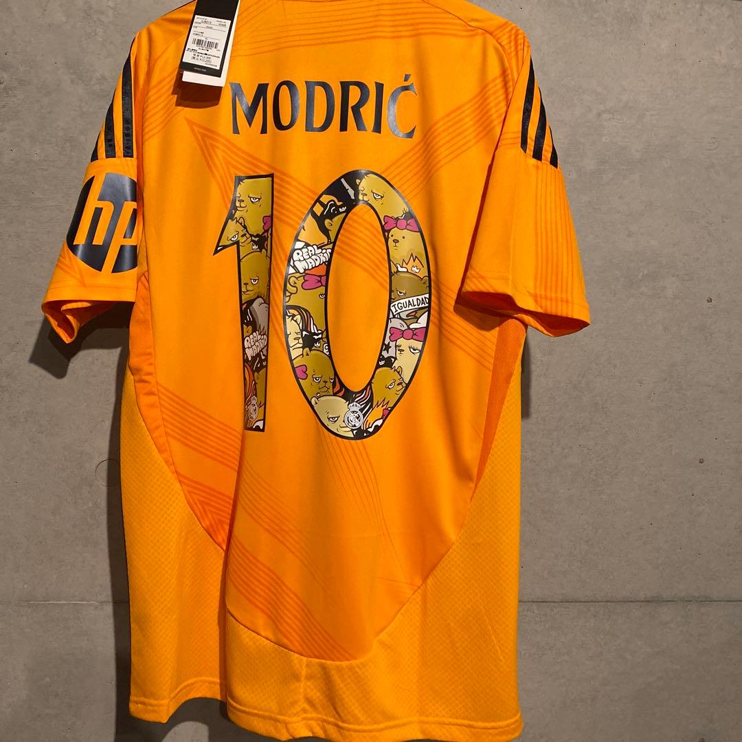モドリッチ　レアル・マドリード　24/25 アウェイ　サマーツアー仕様