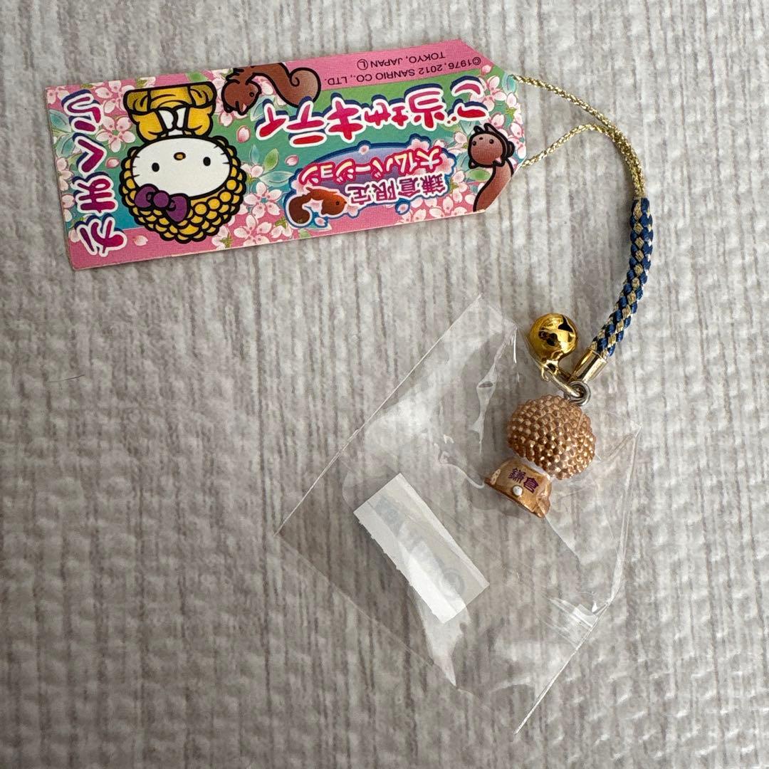 ハローキティ　ご当地　鎌倉大仏　ストラップ　根付け