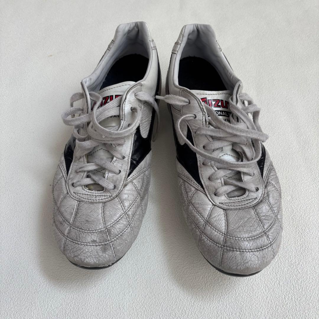 モレリア　Mizuno サッカーシューズ・スパイク シルバー/ブラック