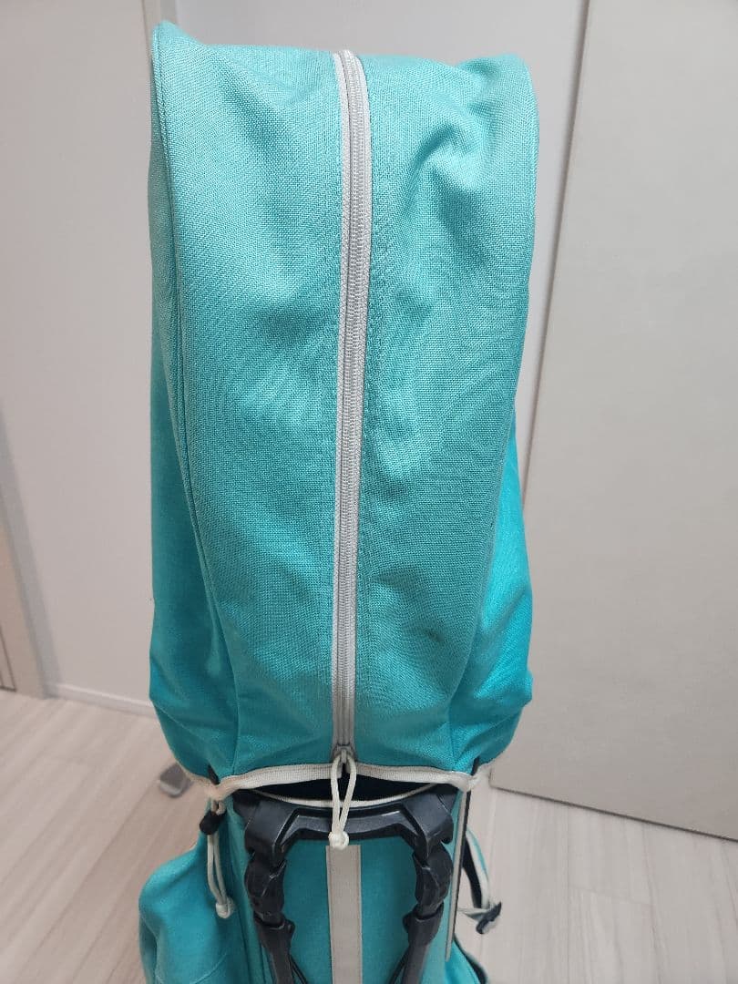 【美品】CR-4#02 ブリーフィング キャディバッグ　ネームプレート付