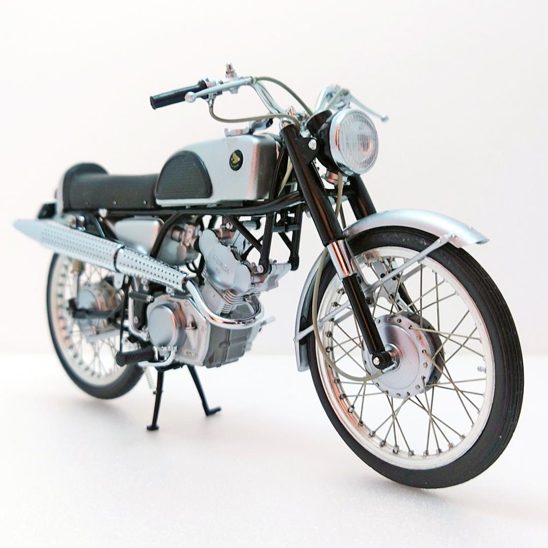 希少　EBBRO　ホンダ　CR110　ストリート　1962　バイク　精密模型