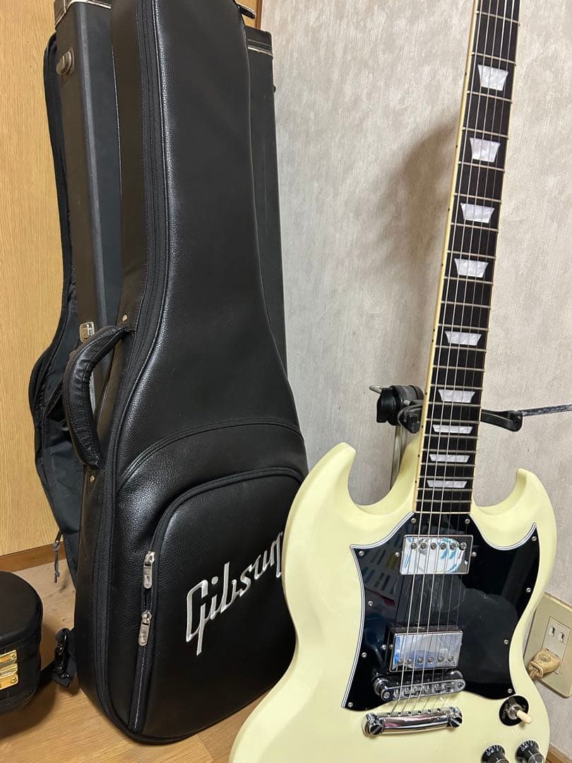 Gibson SG アイボリー ギターケース付き