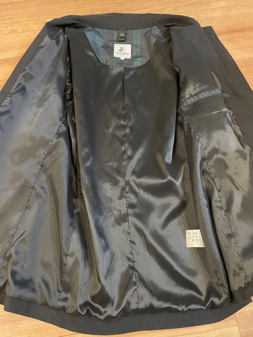 【ほぼ新品】Black&White ゴルフ ジャケット 黒 Lサイズ