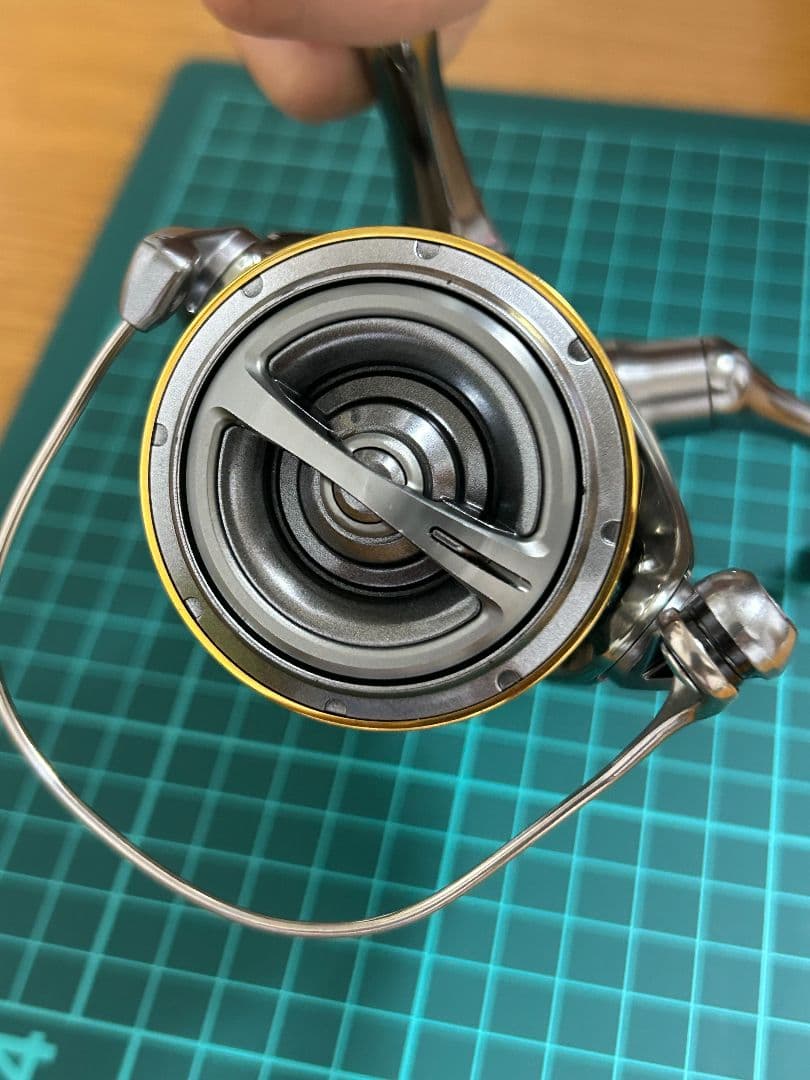 SHIMANOシマノ 18ステラ4000