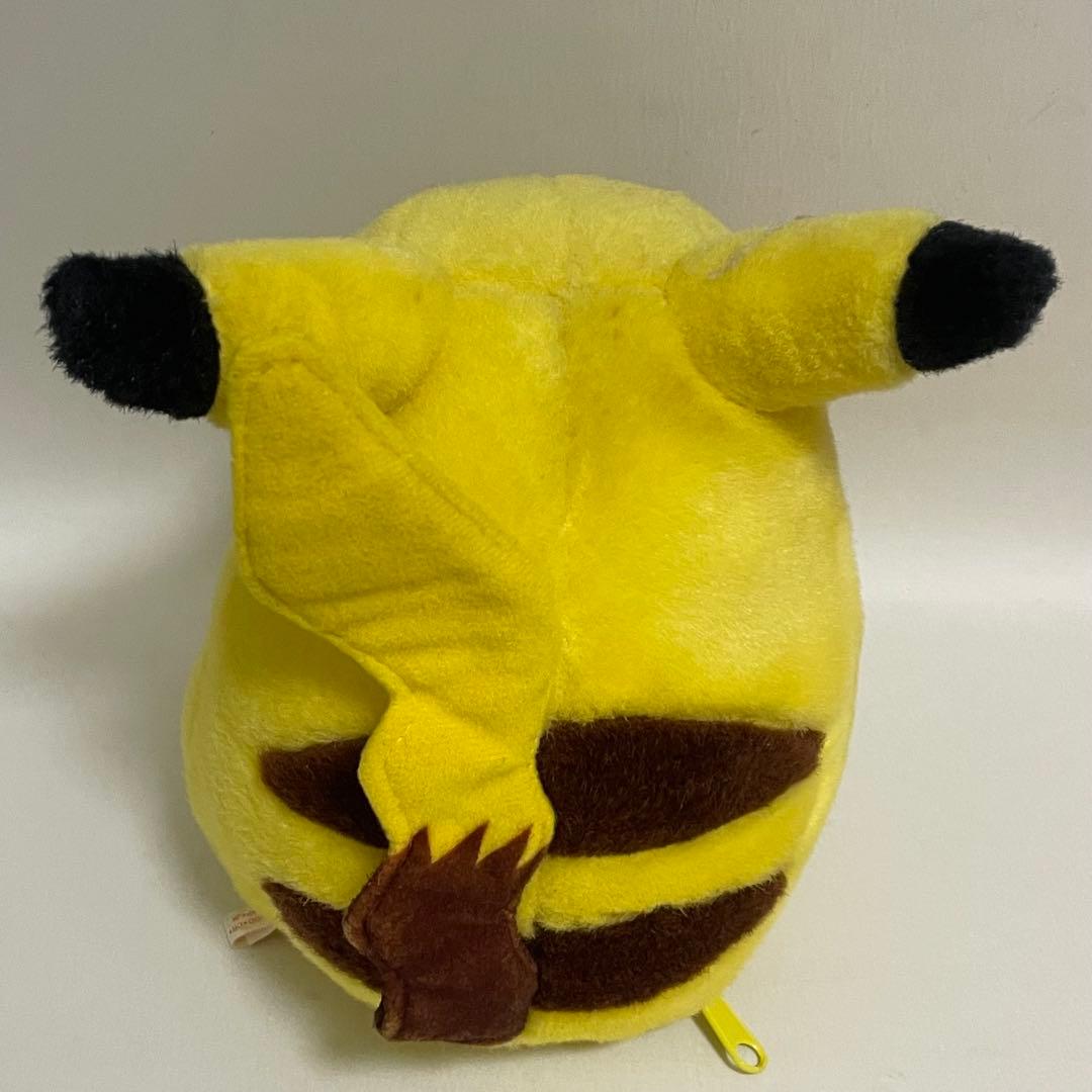 TOMY おしゃべりピカチュウ　ぬいぐるみ