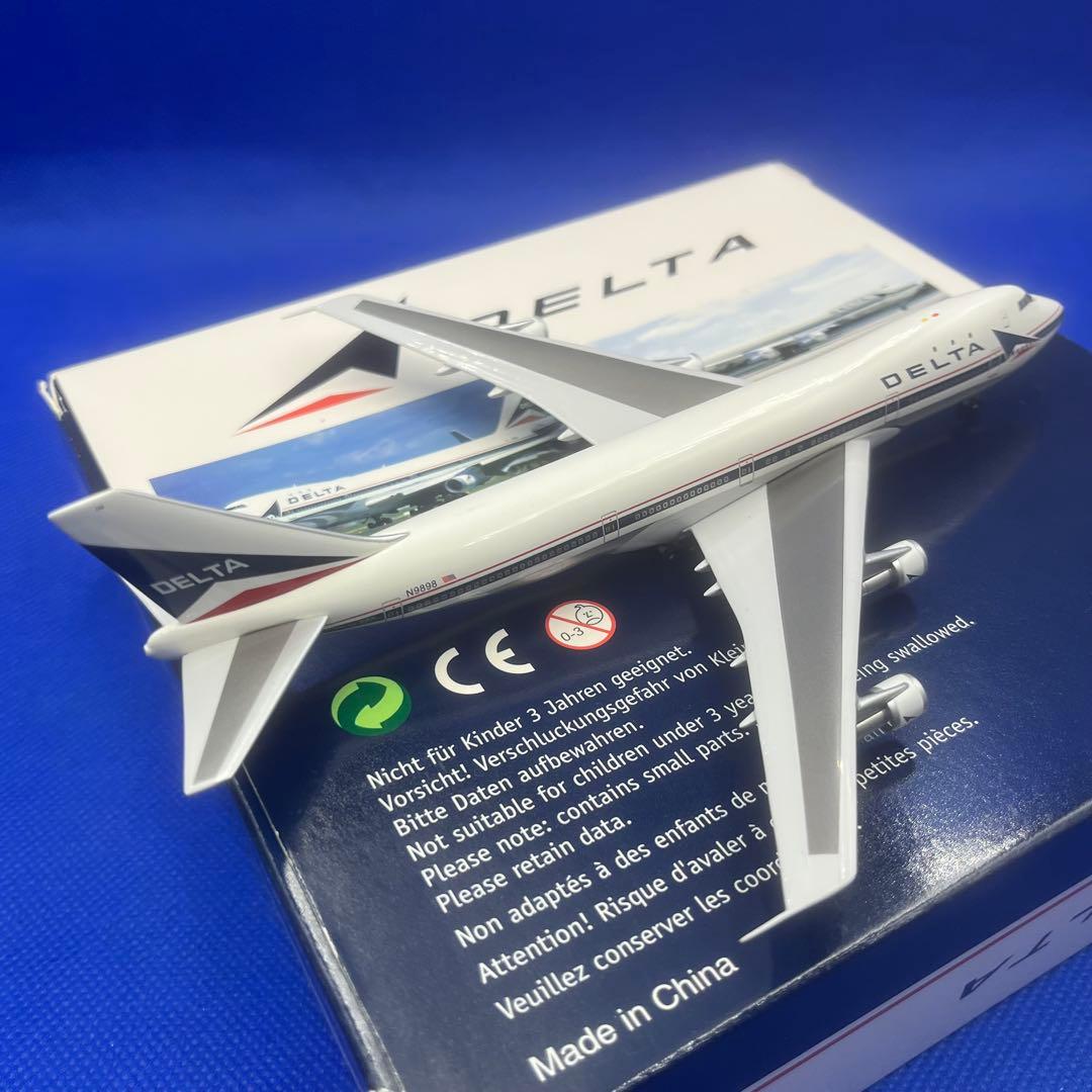 DELTA デルタ航空 747-100 N9898 1/400 モデル