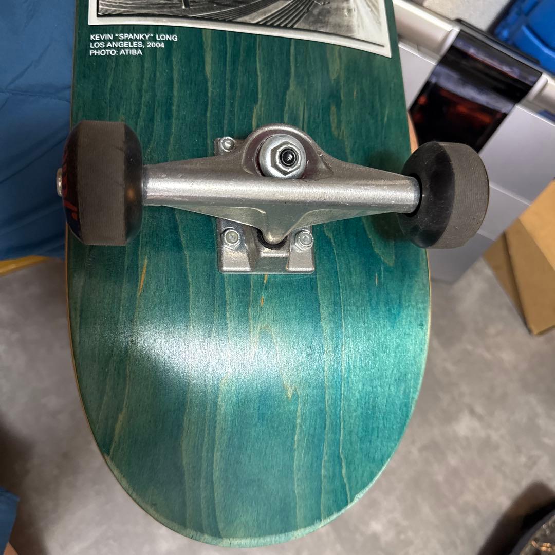 BAKER×RVCA コンプリートスケートボード VENTUREトラック