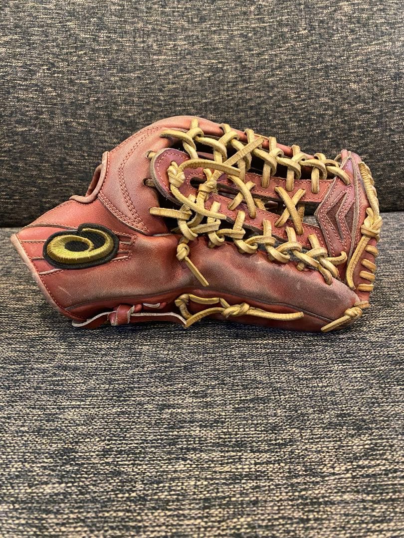 アシックスゴールドステージ外野手用 硬式グローブ