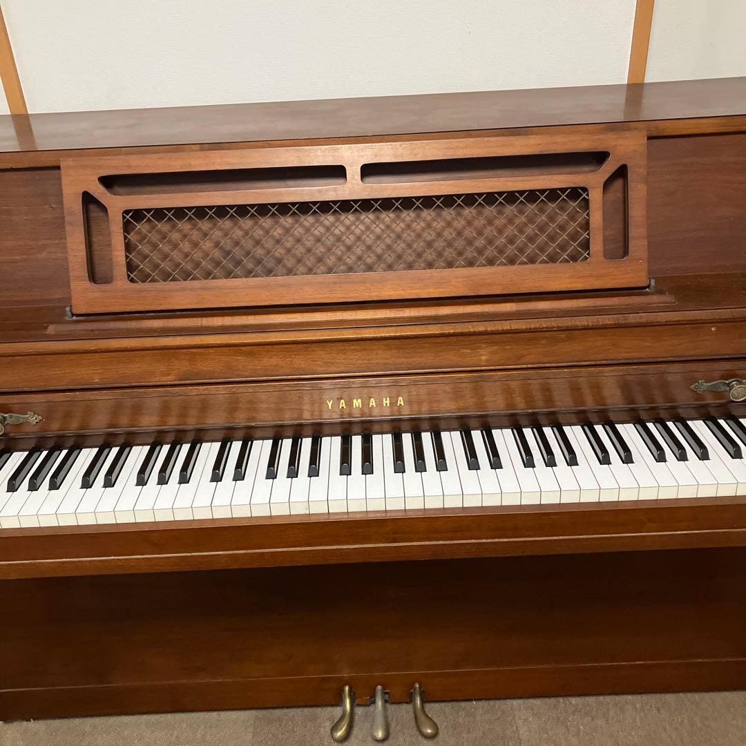 アメリカ製　YAMAHA アップライトピアノ ブラウン