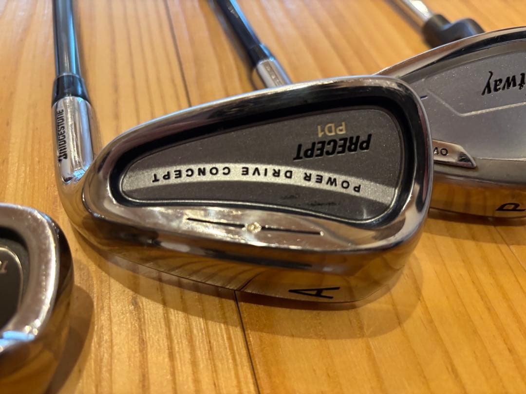 し*う様 Nike ゴルフバッグ・キャディバッグ 13本（2本は新品）　新品ボー