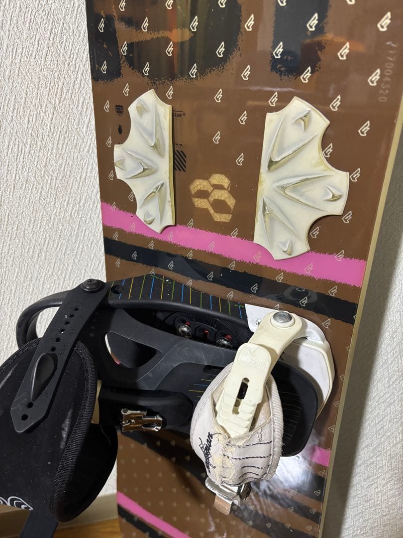 FANATIC 142cm × SALOMON XSサイズ