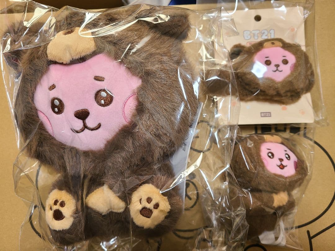 BT21 BABY MORE FLUFFY お座りぬいぐるみ・バンド・キーホルダ