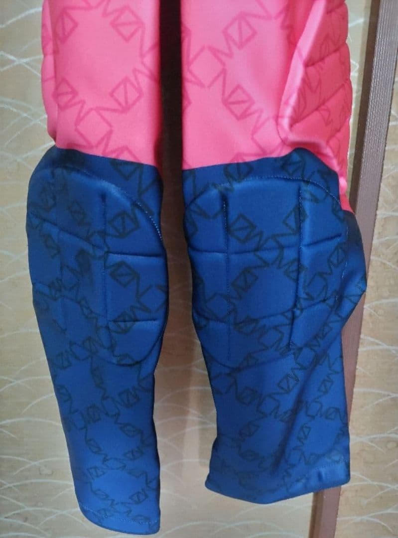 b 新品タグ付き MIZUNO ミズノjr.ワンピース