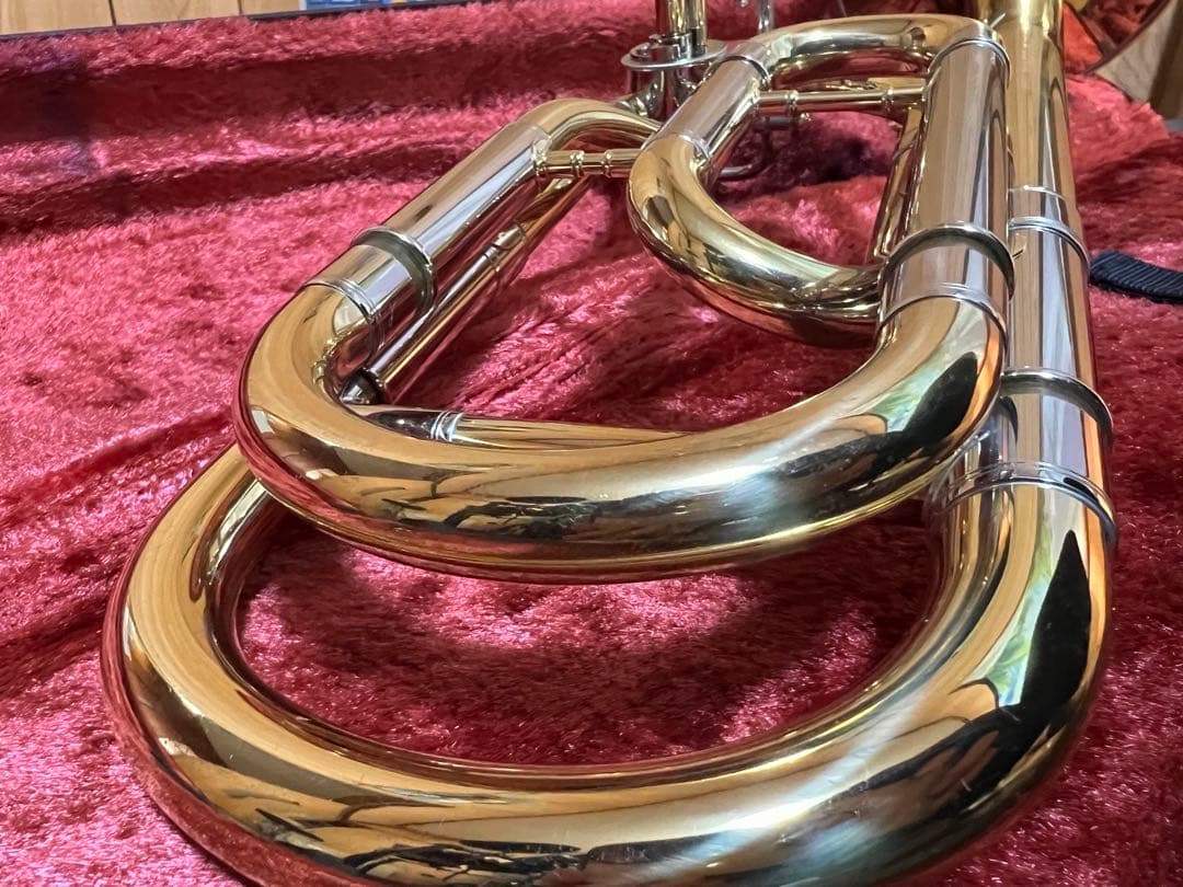 テナーバストロンボーン YAMAHA Xeno YSL882U