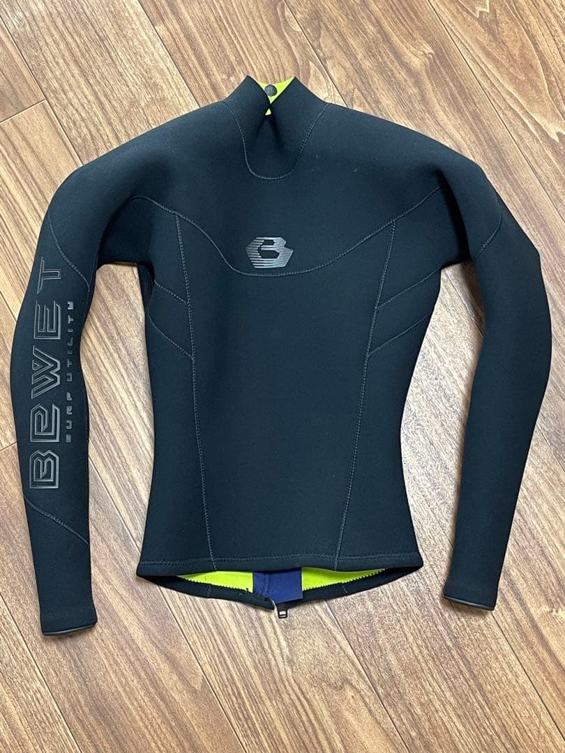 BEWET 2×2 ロングスリーブタッパー