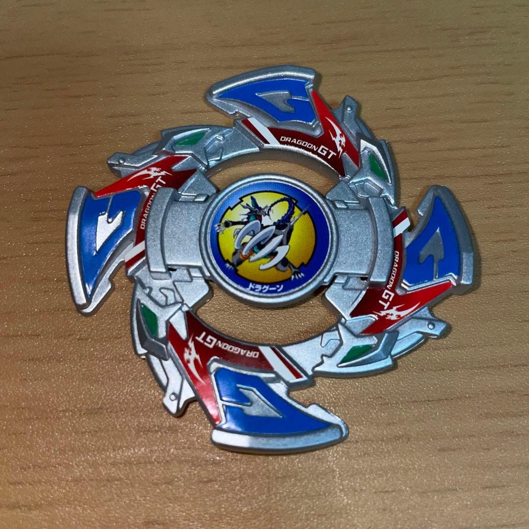 爆転シュートベイブレード　ドラグーンGT シルバーバージョン　未使用パーツ